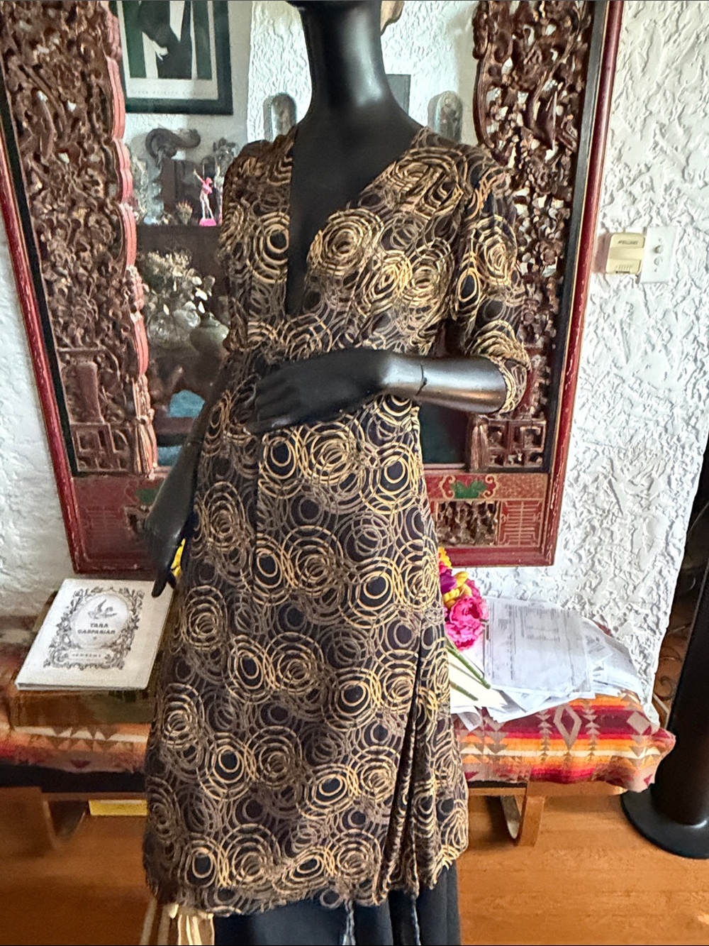 Gold Circle-Print Wrap Midi Dress - Black